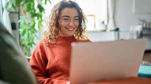 Podcast Power Plays--Turn Conversations Into Customers